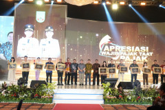 DSC01875